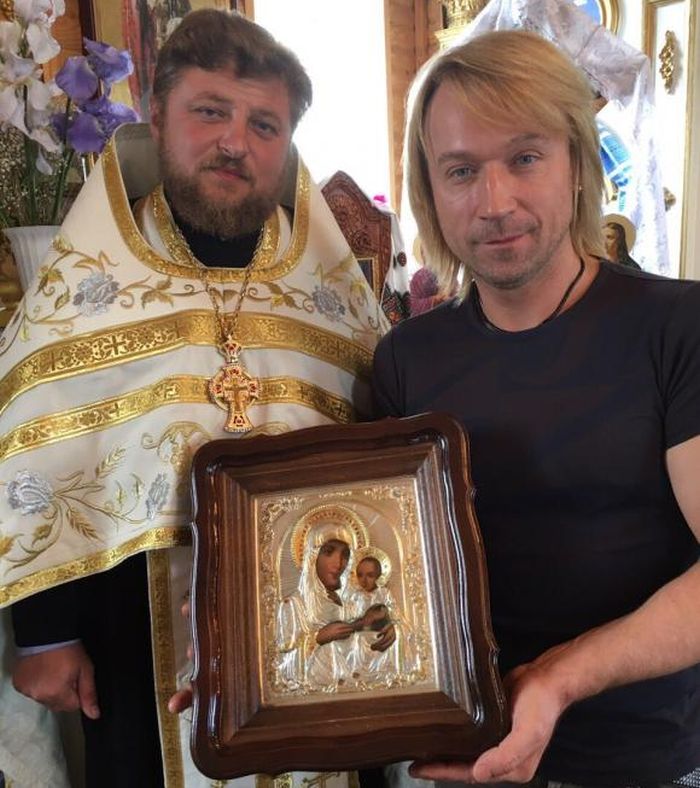 &quot;Внешне понятно, что человек болеет&quot;: друг Винника рассказал, что у певца проблемы со здоровьем